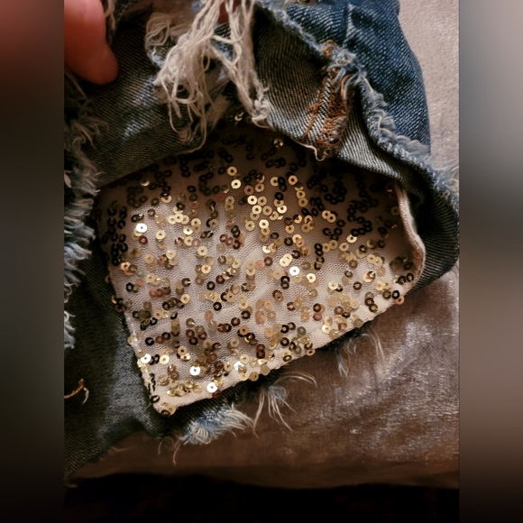 Hi-rise Festival American Eagle Short Shorts - Picture 5 of 7